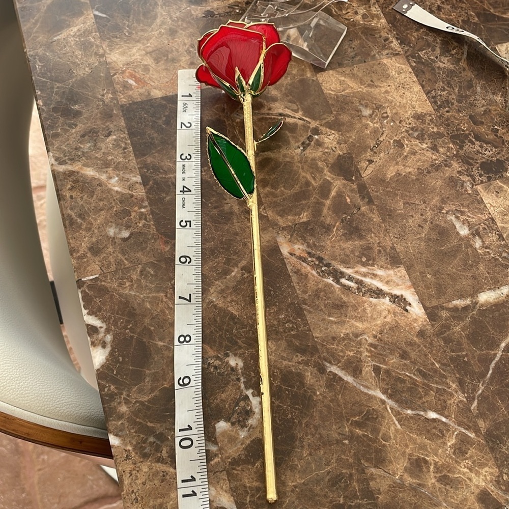 24K Gold Dipp Rose🌹 - Picture 5 of 11